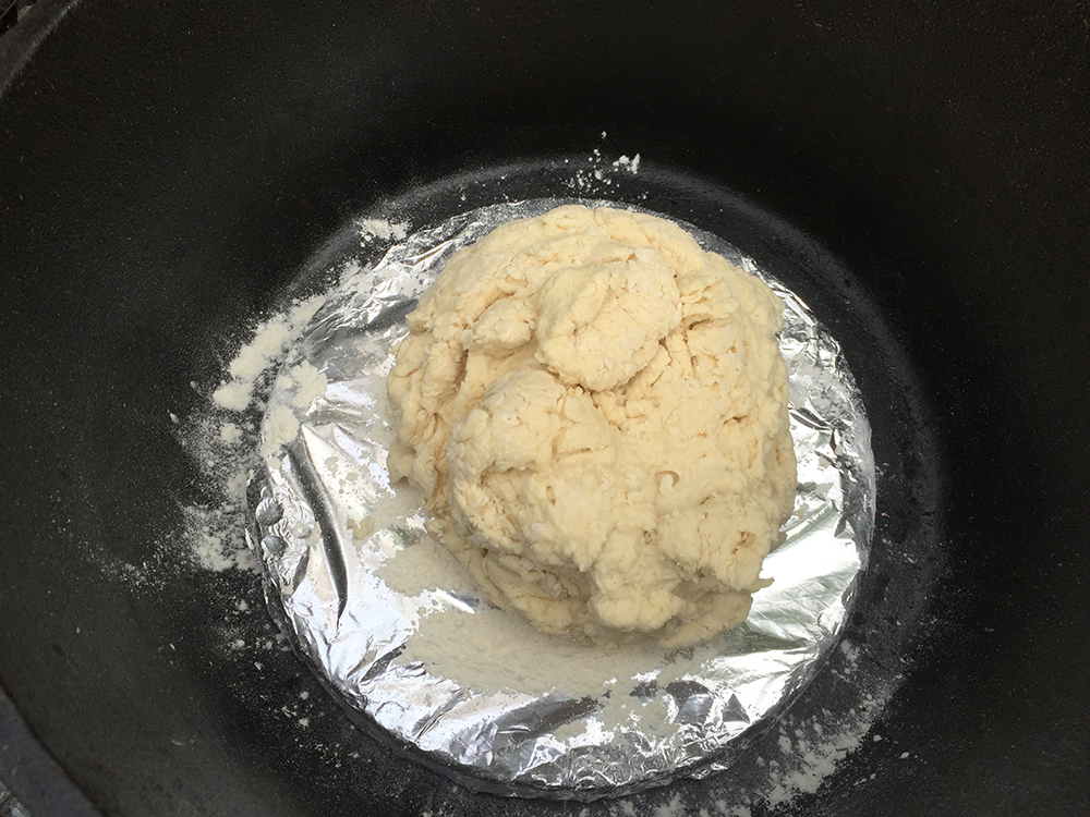How to make Damper in a Camp Oven Snowys Blog