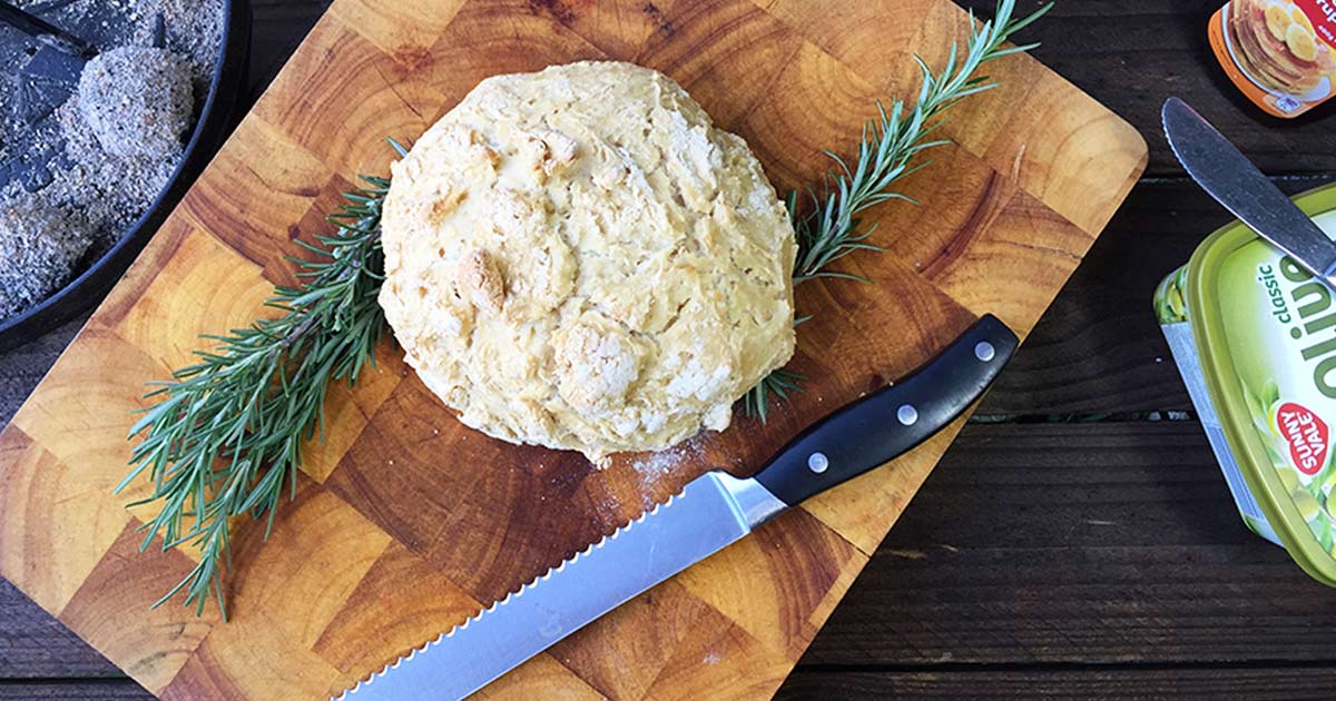 How to make Delicious Damper in a Camp Oven 6 Easy Steps