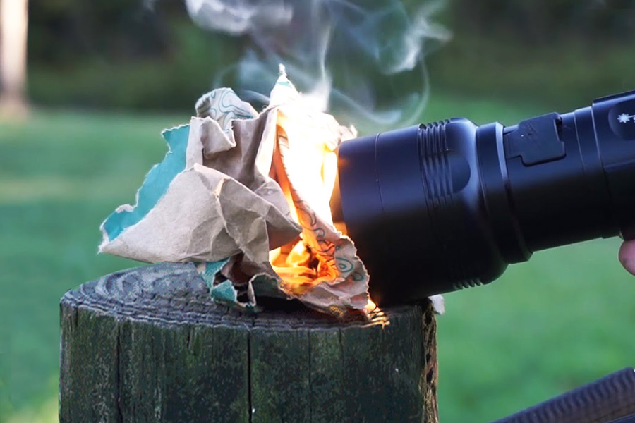 Lighting up paper with the Flash Torch