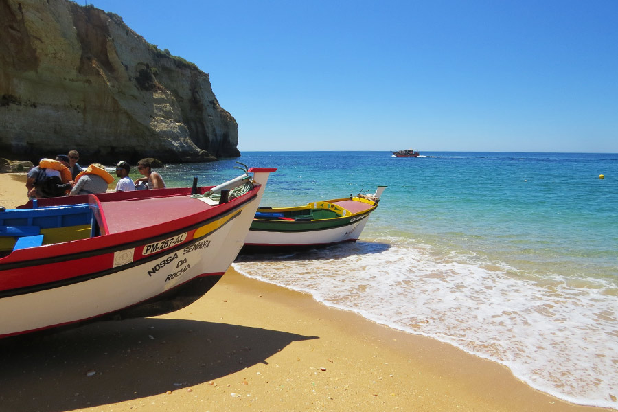 Carvoeira-sandy-beach-boats