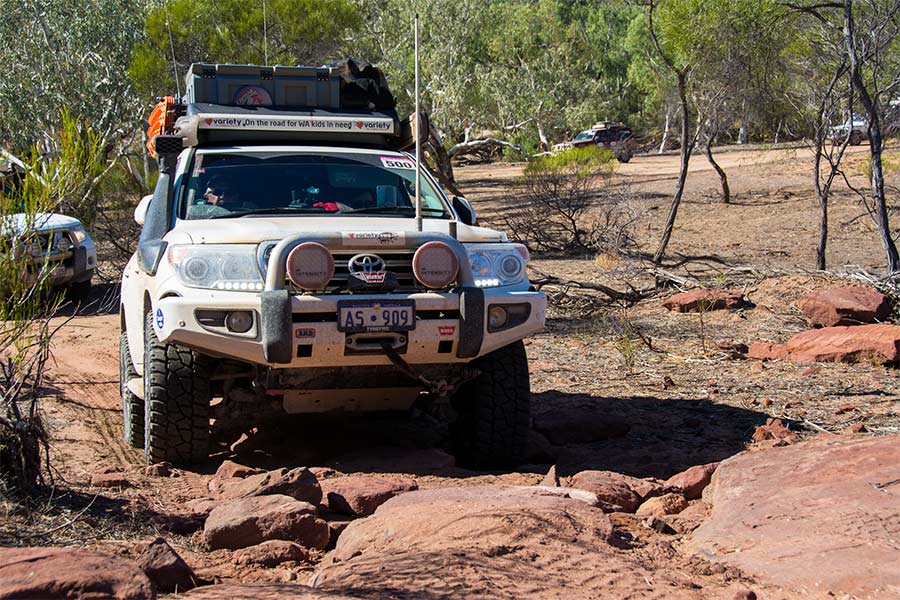 4WD driving on an rough terrain road