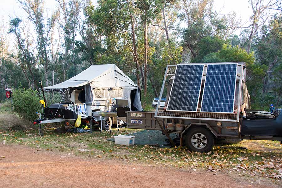 400W-of-panels-on-our-camper-trailer-boat-loader