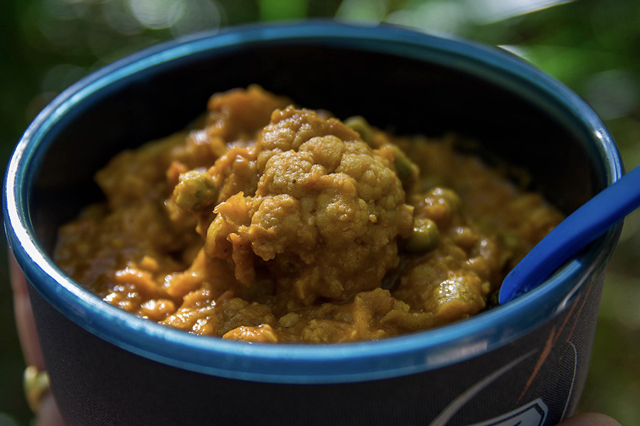 Campers-Pantry-Cauliflower-and-Pea-Dahl-cooked-in-a-bowl