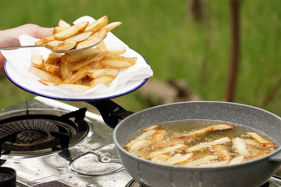 Cold Oil Fried Chips & Pink Rock Salt Snowys Blog