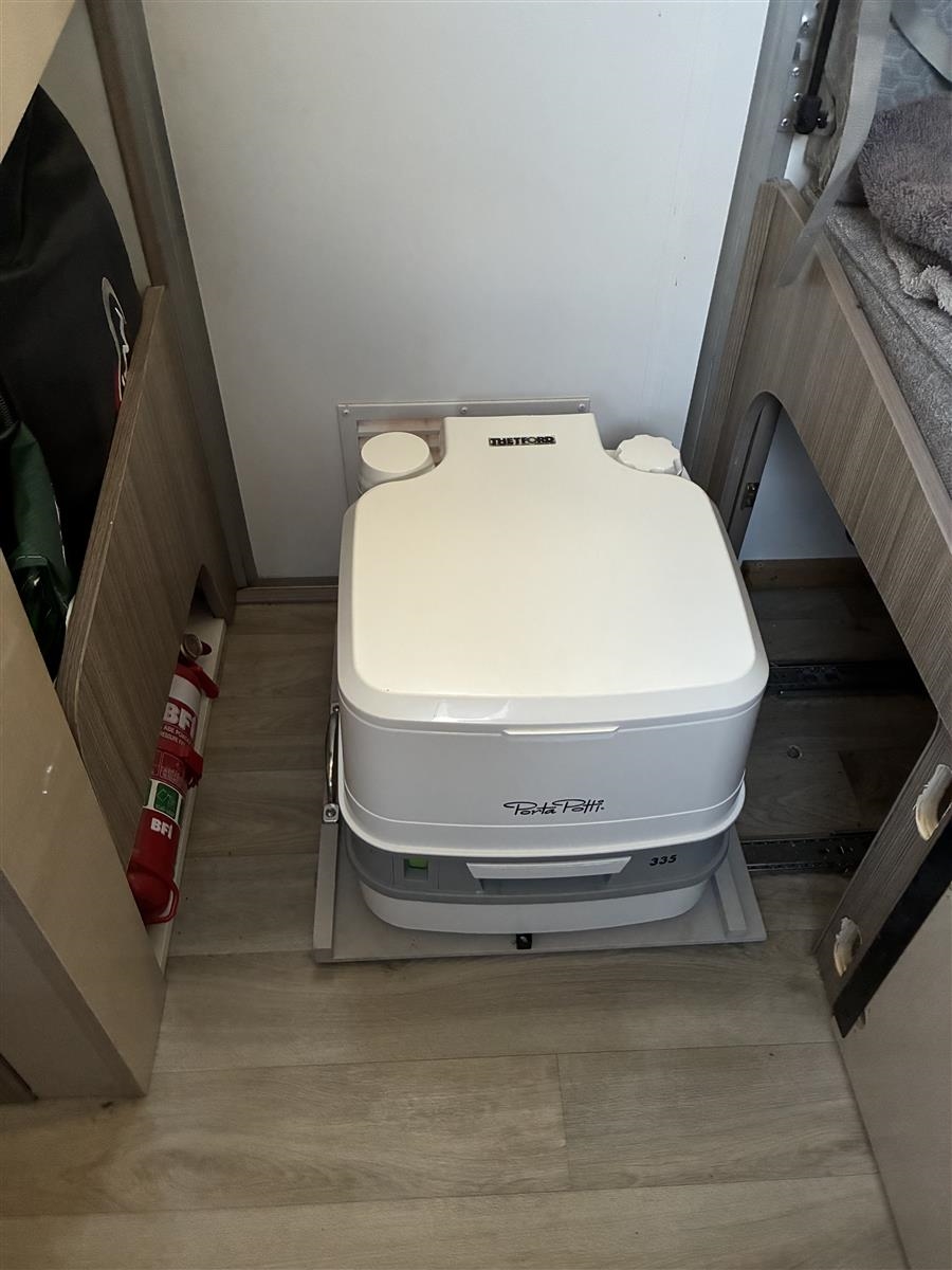 Thetford Porta Potti 335 Toilet - Free Delivery | Snowys Outdoors